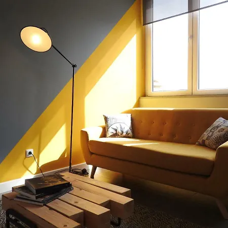 Airport Albergue Lisboa