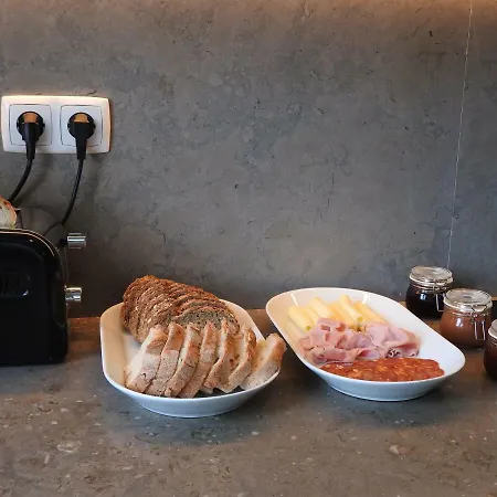 Airport Лиссабон