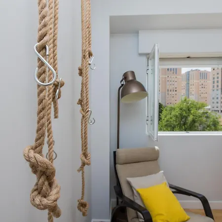 Airport Hostel Lissabon